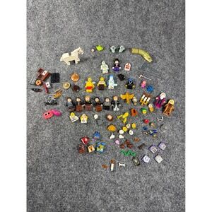 Lego Minifigure and Accessories Lot